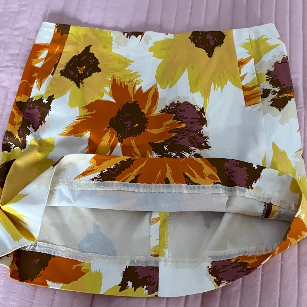 J. Crew Sunflower Burst Mini Skirt lined pockets sunny print EUC 6 - Picture 6 of 8